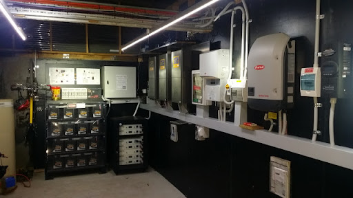 BLUEWATER SOLAR & MARINE ELECTRICS - LOCAL NELSON BUSINESS - SOLAR PANELS/INSTALLER SIGENERGY-ENPHASE-FRONIUS-BYD-REPAIRS