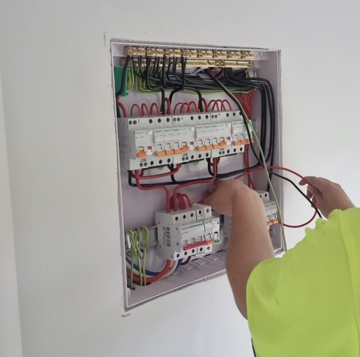 Gateway Electrical - Electrician Hamilton