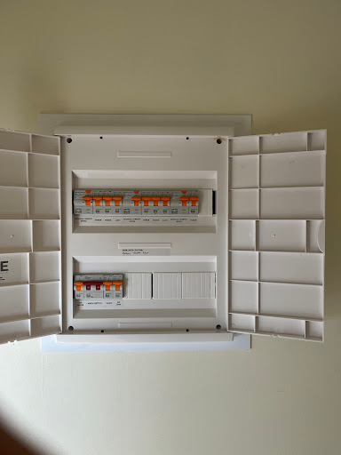 W D Electrical Services