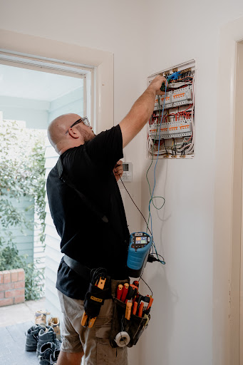 Strike Electrical