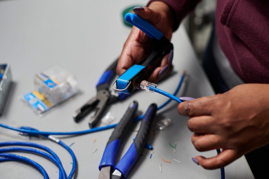 ideal electrical hawera
